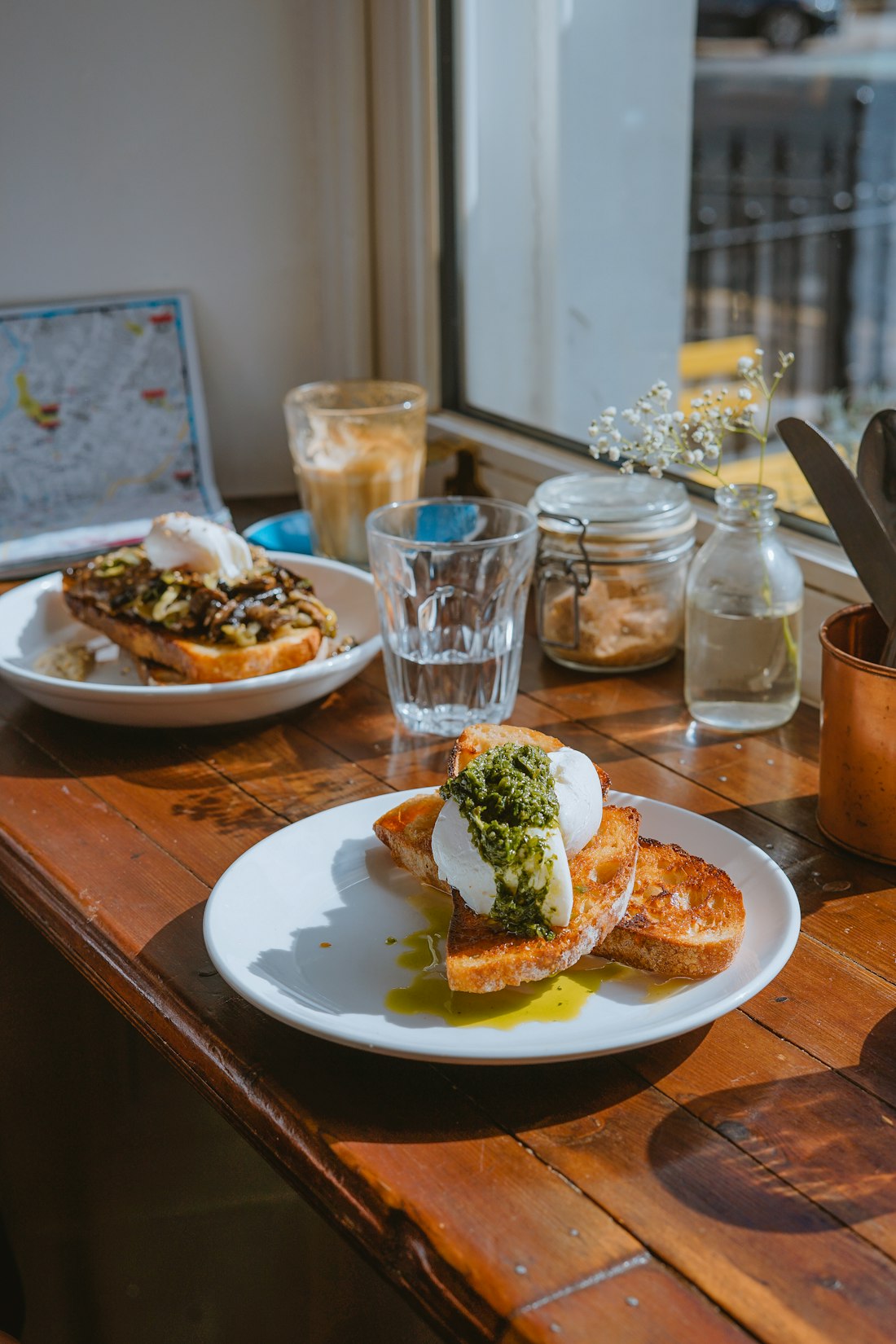Coin café avec viennoiseries